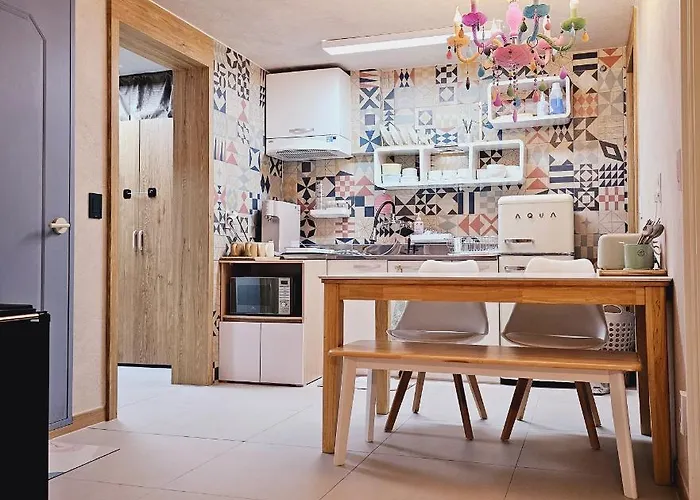 Apartment Near Lotte World! Best-rated Close To Seongsu, Gangnam, And Asan Medical Center