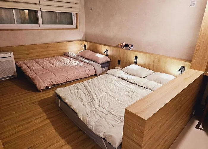 Near Lotte World! Best-rated Close To Seongsu, Gangnam, And Asan Medical Center Apartment *