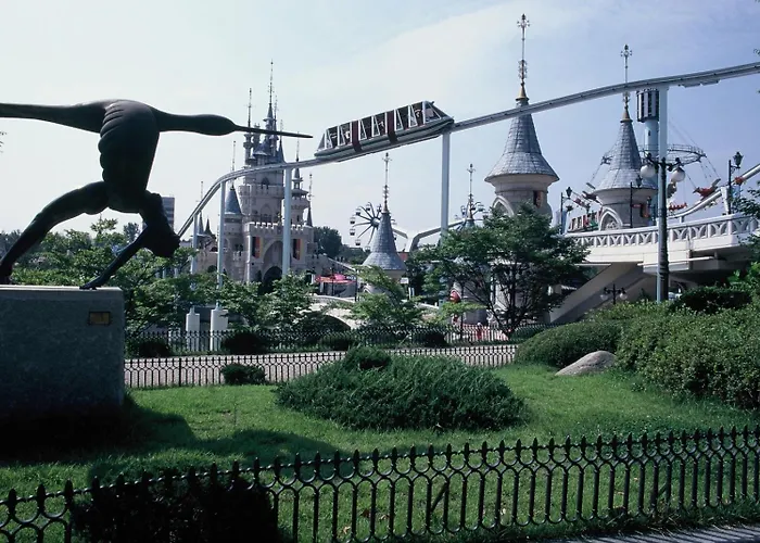 Near Lotte World! Best-rated Close To Seongsu, Gangnam, And Asan Medical Center *