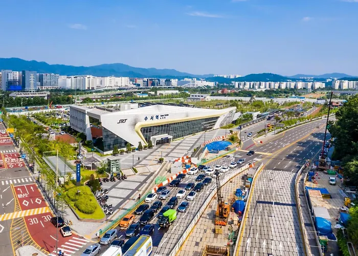 Near Lotte World! Best-rated Close To Seongsu, Gangnam, And Asan Medical Center