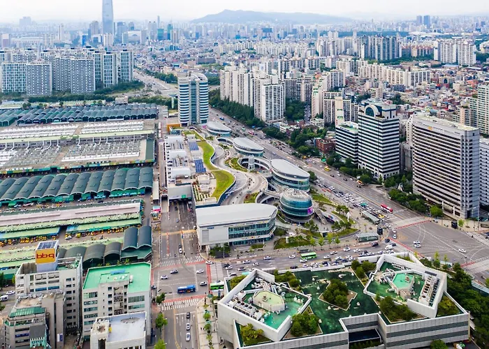 Apartment Near Lotte World! Best-rated Close To Seongsu, Gangnam, And Asan Medical Center