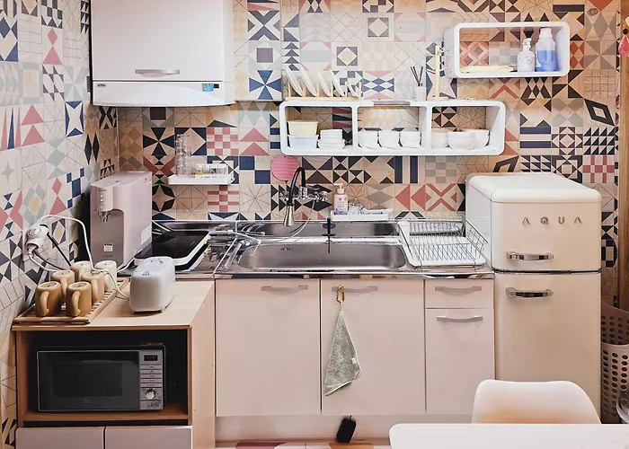 Near Lotte World! Best-rated Close To Seongsu, Gangnam, And Asan Medical Center Apartment Seoul